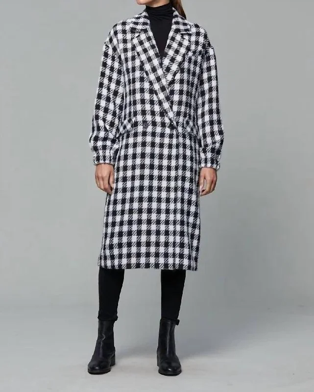 Affordable jumpsuits for women-Plaid Trench Coat In White/black