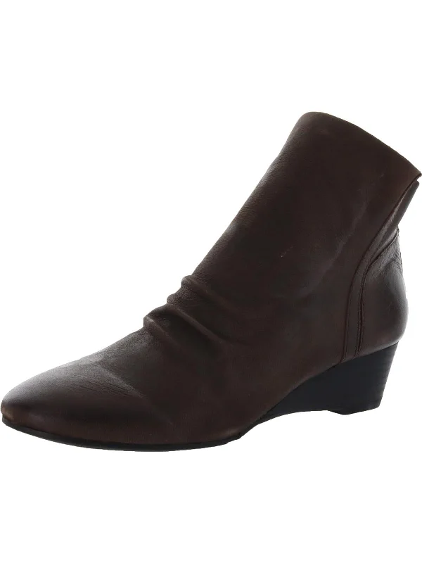 Stylish Chelsea boots for winter-Montana 4 Womens Leather Slouchy Booties