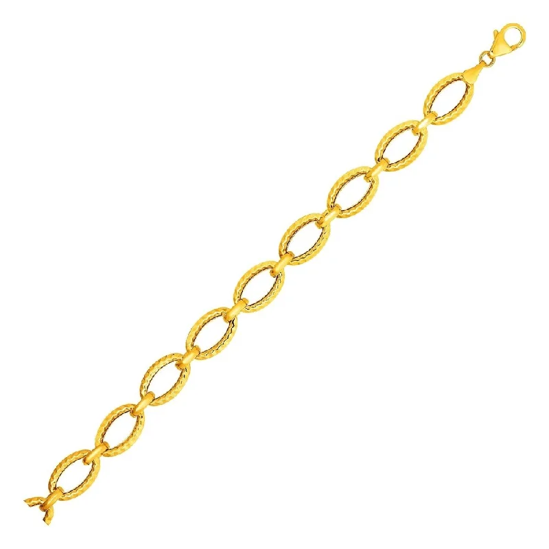 Vintage-inspired stud earrings-Textured Oval Link Bracelet in 14k Yellow Gold