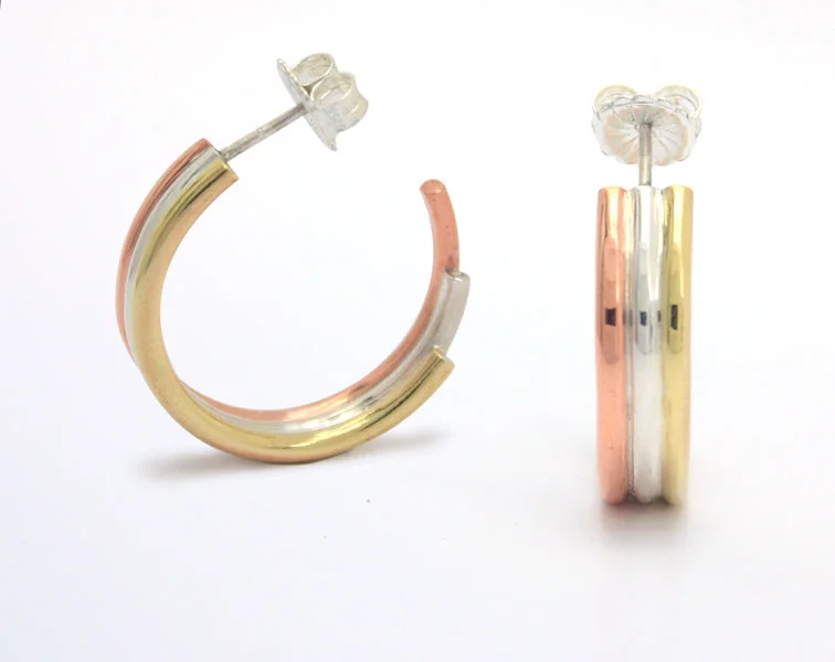 Affordable crystal pendants-Striped Tonal Hoop Earrings