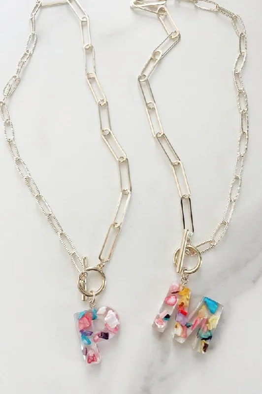 Small minimalist purses for casual outings-KN8167 Assorted 16 Piece Rainbow Acrylic Initial Toggle Chain Necklace Pack